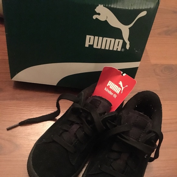 Toddler Girl Black Suede Puma Sneakers - Picture 2 of 7